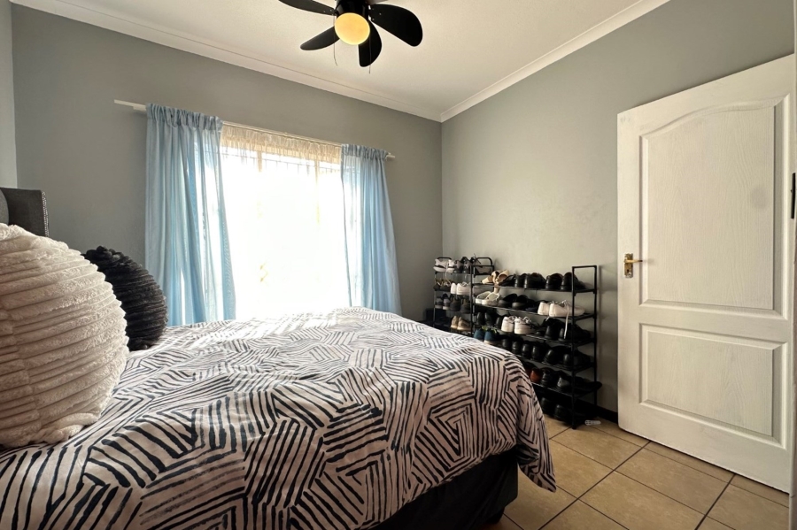 To Let 3 Bedroom Property for Rent in West Acres Mpumalanga