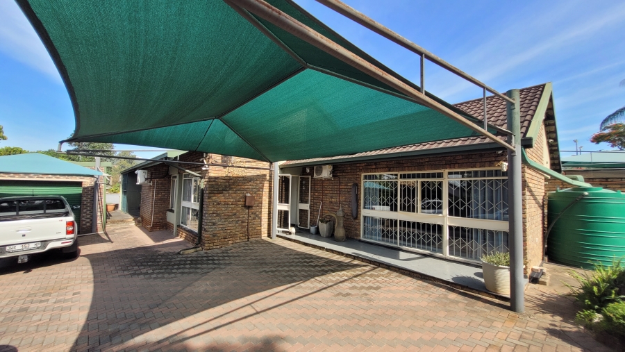 3 Bedroom Property for Sale in West Acres Ext 1 Mpumalanga