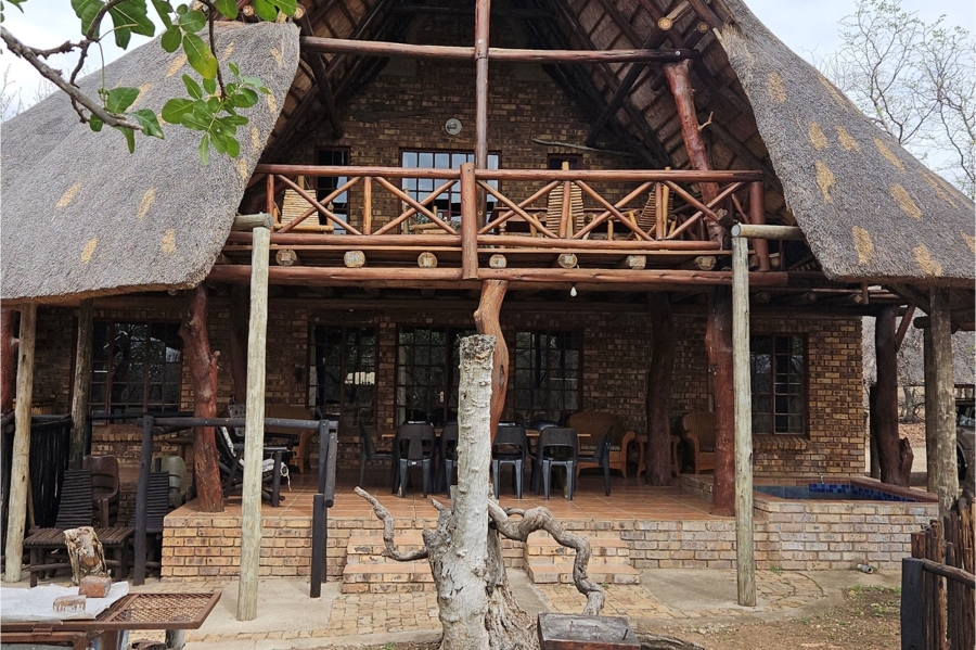 4 Bedroom Property for Sale in Marloth Park Mpumalanga
