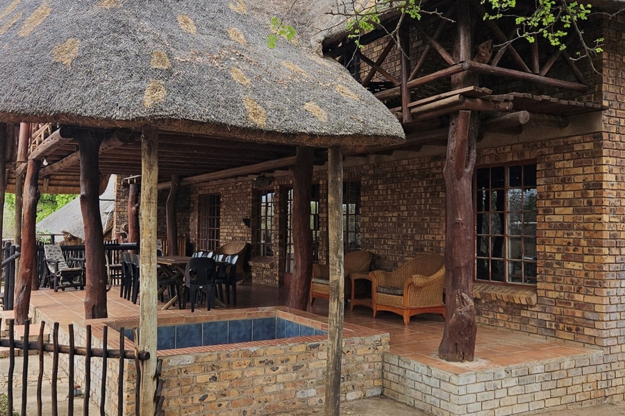 4 Bedroom Property for Sale in Marloth Park Mpumalanga