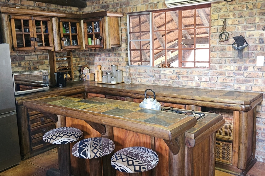 4 Bedroom Property for Sale in Marloth Park Mpumalanga