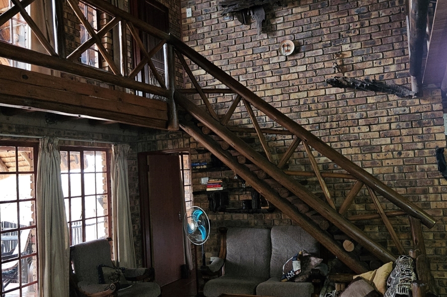 4 Bedroom Property for Sale in Marloth Park Mpumalanga
