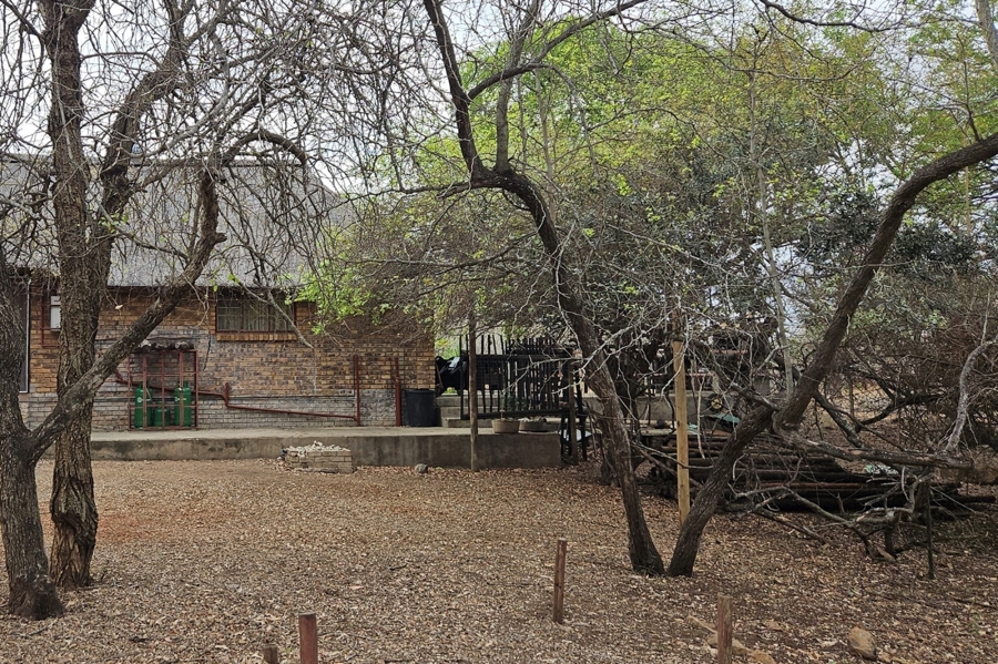 4 Bedroom Property for Sale in Marloth Park Mpumalanga