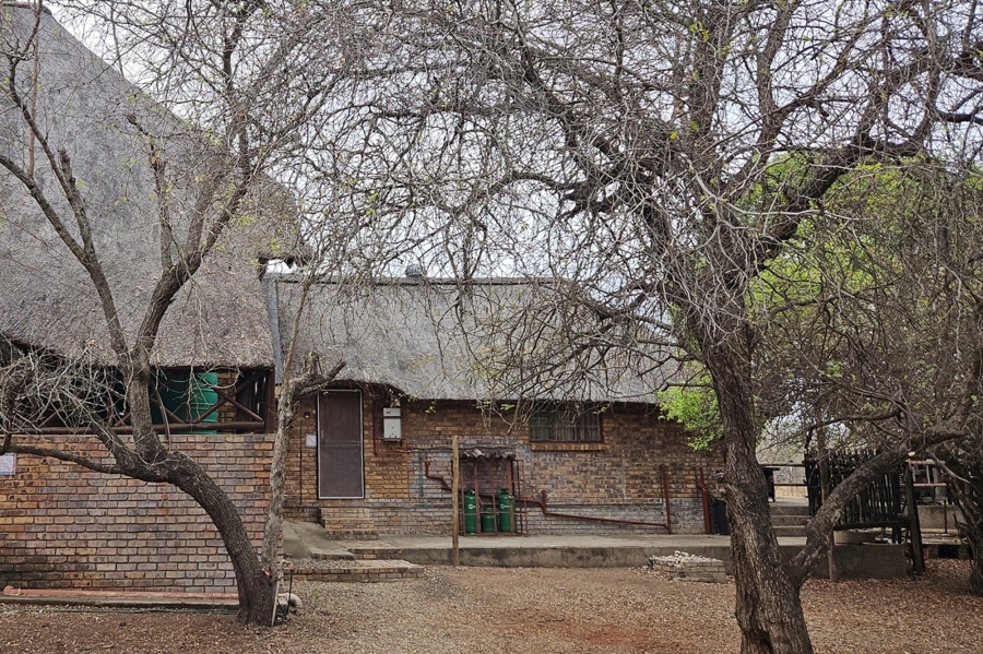 4 Bedroom Property for Sale in Marloth Park Mpumalanga