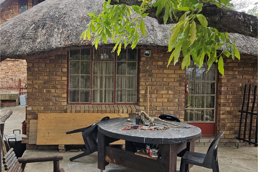 4 Bedroom Property for Sale in Marloth Park Mpumalanga
