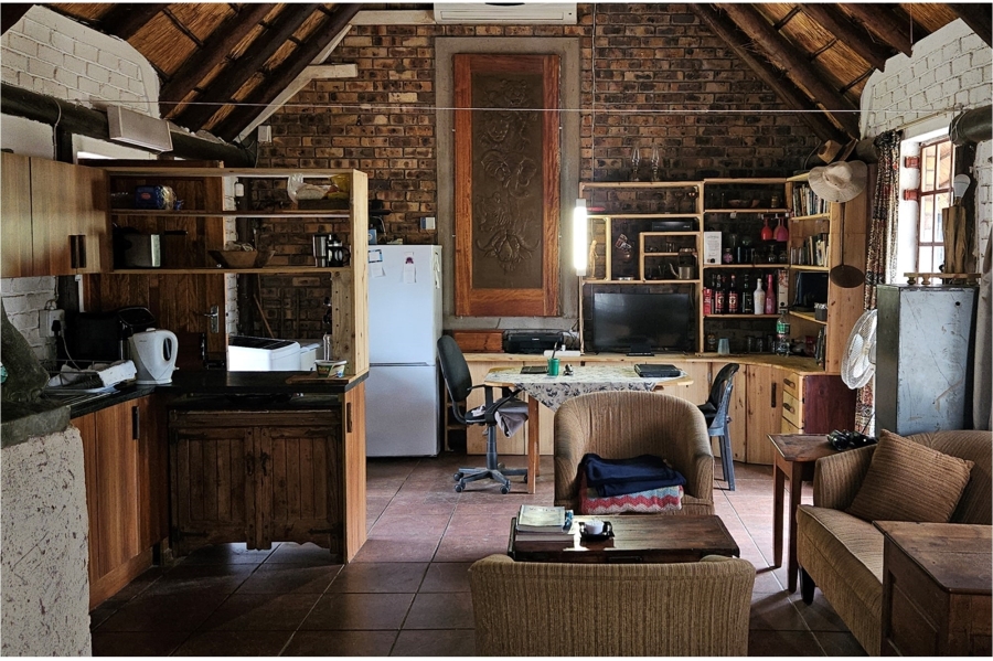 4 Bedroom Property for Sale in Marloth Park Mpumalanga