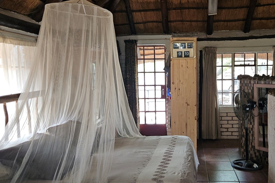 4 Bedroom Property for Sale in Marloth Park Mpumalanga
