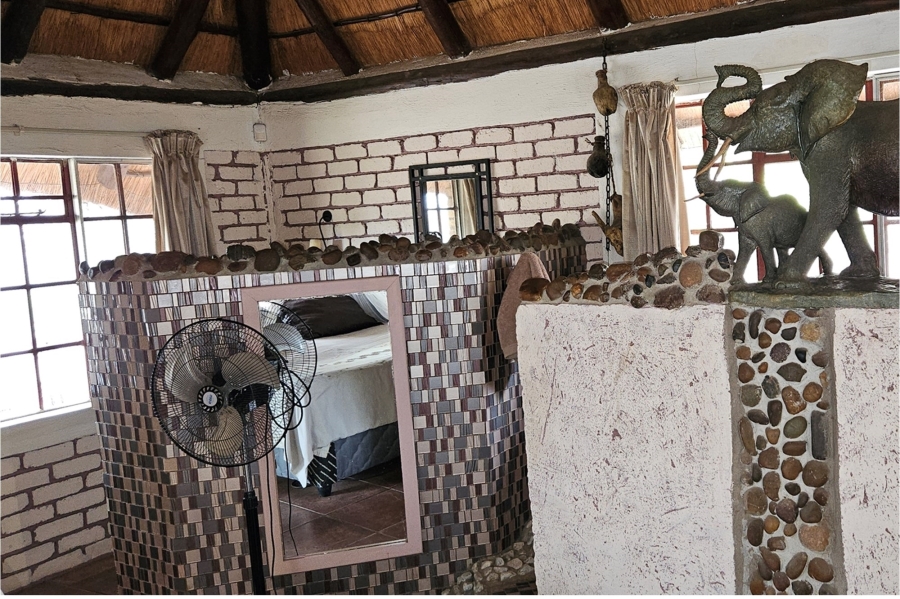 4 Bedroom Property for Sale in Marloth Park Mpumalanga