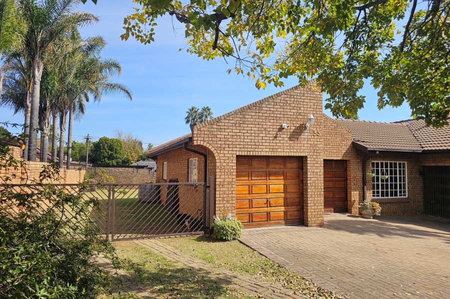 3 Bedroom Property for Sale in Aerorand Mpumalanga