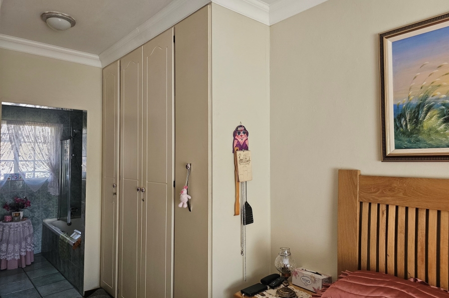 3 Bedroom Property for Sale in Aerorand Mpumalanga