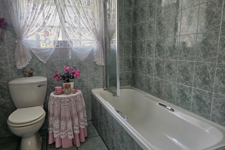 3 Bedroom Property for Sale in Aerorand Mpumalanga