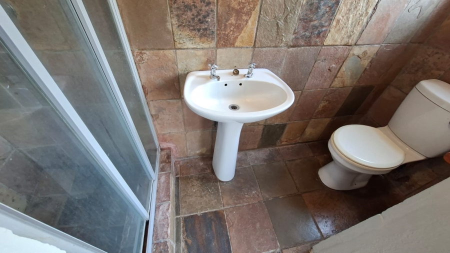 To Let 2 Bedroom Property for Rent in West Acres Mpumalanga