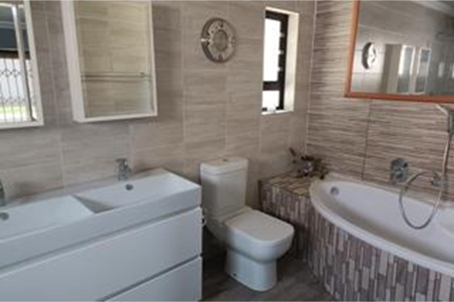 4 Bedroom Property for Sale in Secunda Mpumalanga