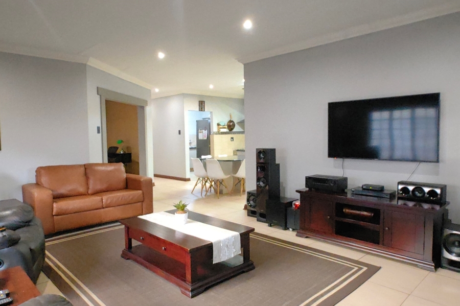 3 Bedroom Property for Sale in Aerorand South Mpumalanga