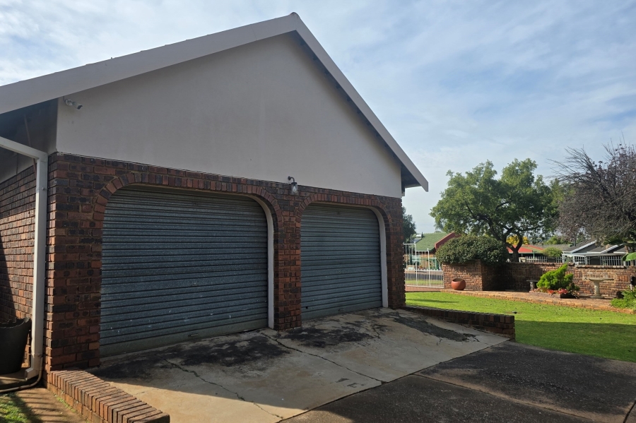 3 Bedroom Property for Sale in Dennesig Mpumalanga