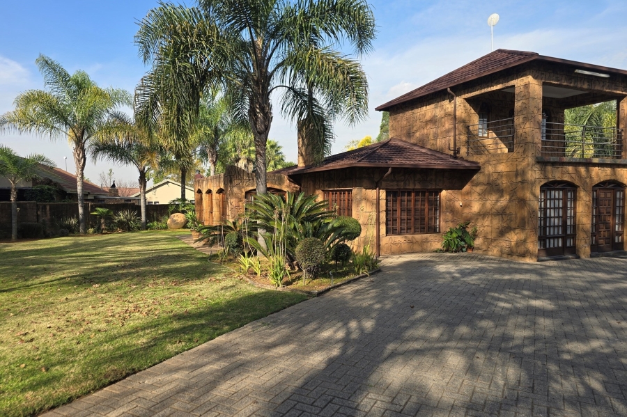 4 Bedroom Property for Sale in Gholfsig Mpumalanga