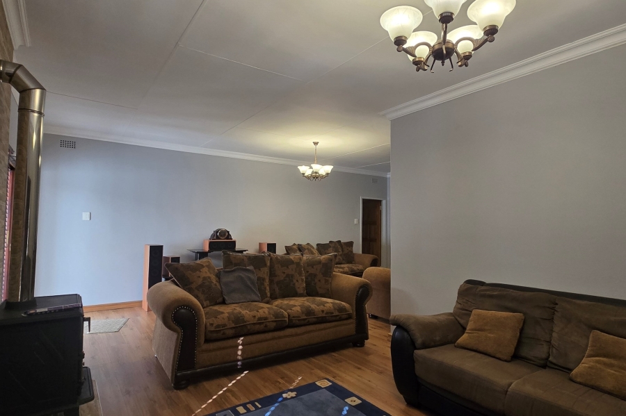 4 Bedroom Property for Sale in Gholfsig Mpumalanga