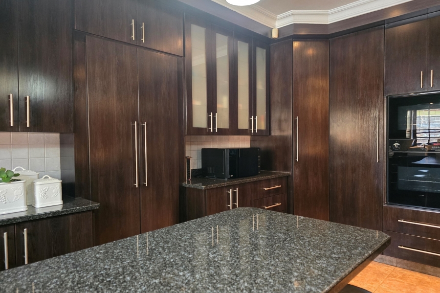 4 Bedroom Property for Sale in Gholfsig Mpumalanga