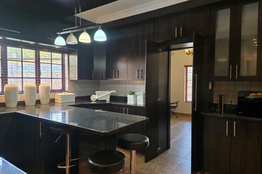 4 Bedroom Property for Sale in Gholfsig Mpumalanga
