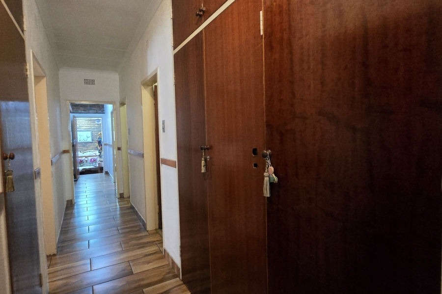 4 Bedroom Property for Sale in Gholfsig Mpumalanga