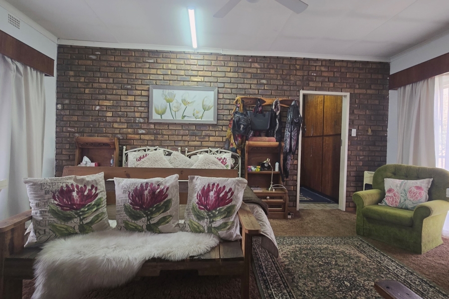 4 Bedroom Property for Sale in Gholfsig Mpumalanga