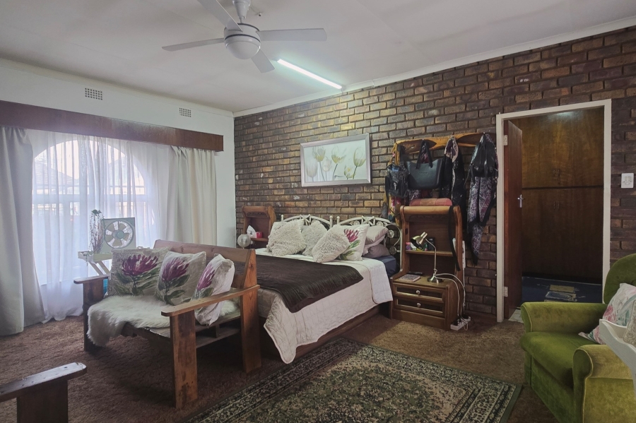 4 Bedroom Property for Sale in Gholfsig Mpumalanga