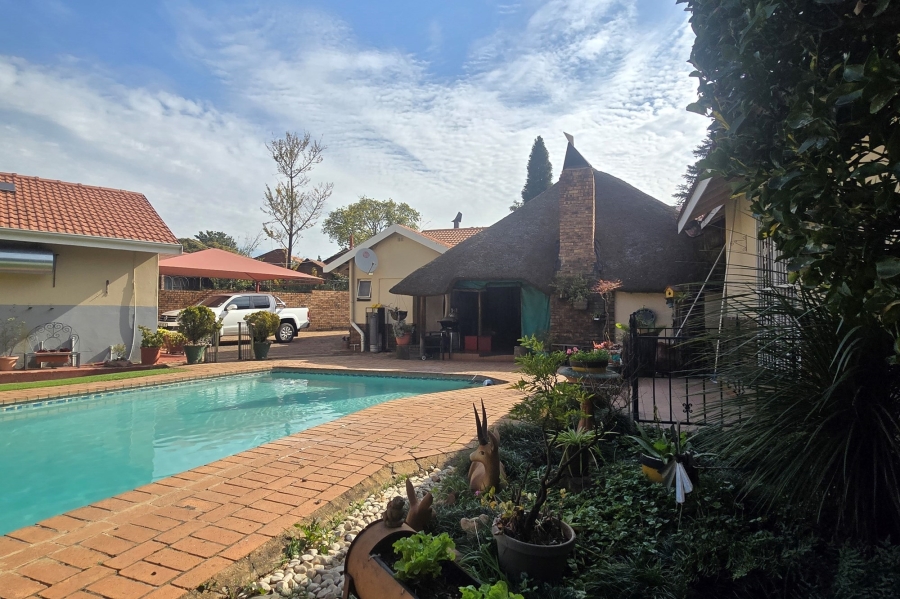 4 Bedroom Property for Sale in Gholfsig Mpumalanga