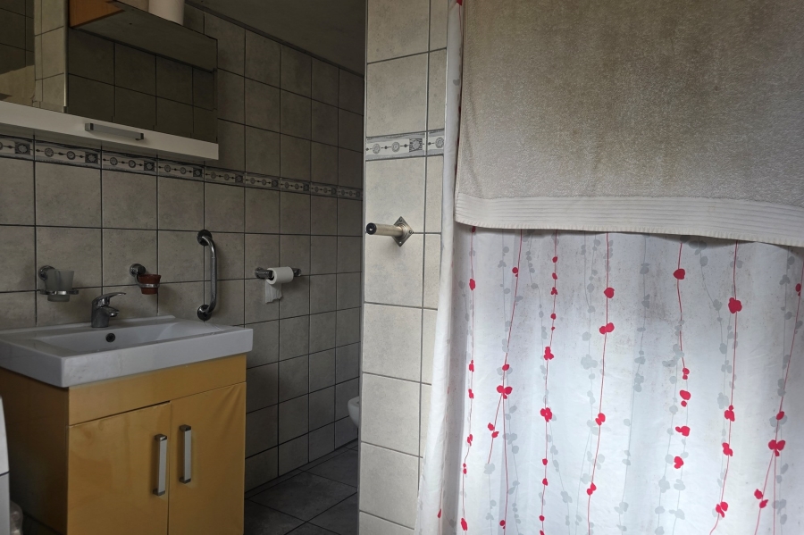 4 Bedroom Property for Sale in Gholfsig Mpumalanga
