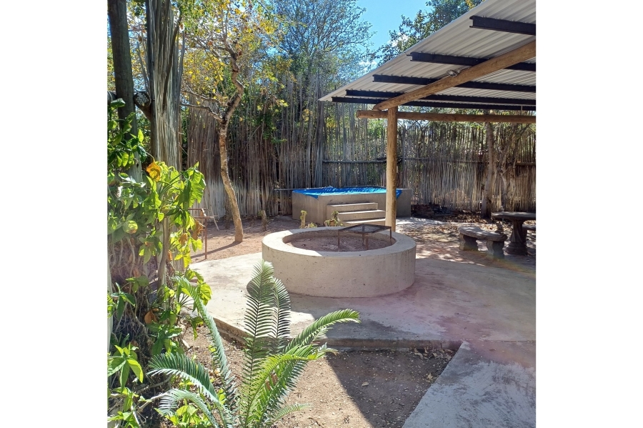 2 Bedroom Property for Sale in Marloth Park Mpumalanga