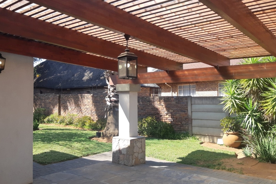 4 Bedroom Property for Sale in Aerorand Mpumalanga