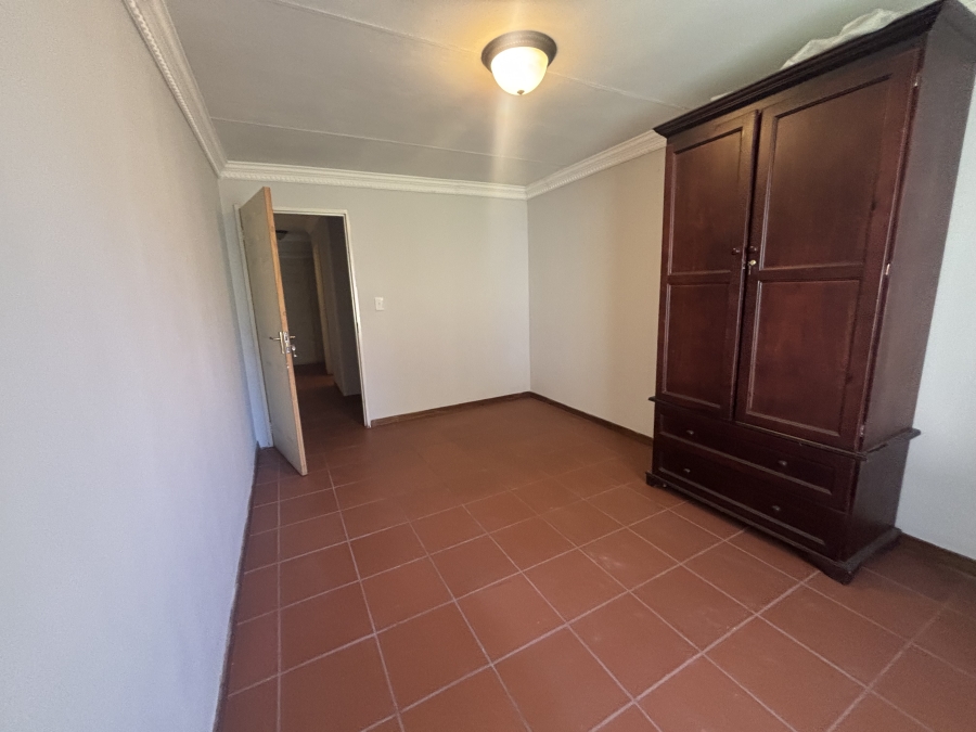 5 Bedroom Property for Sale in Ben Fleur Mpumalanga