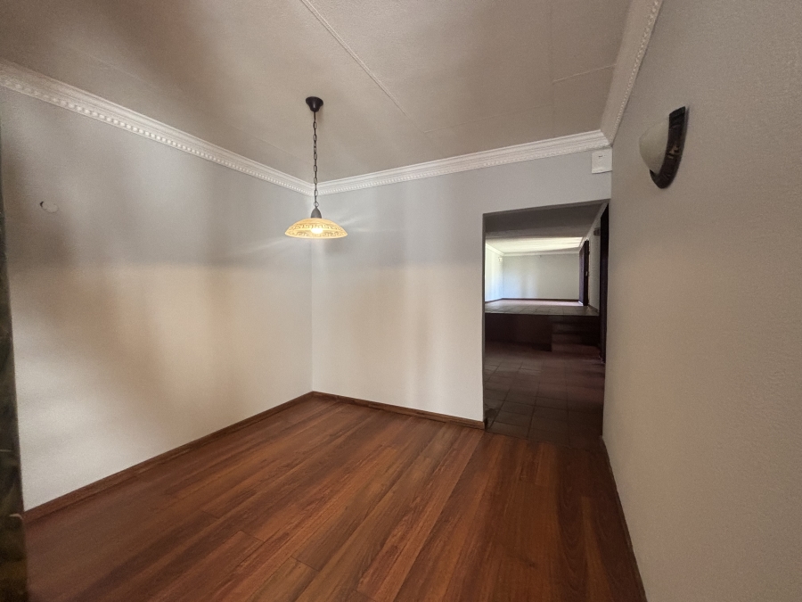 5 Bedroom Property for Sale in Ben Fleur Mpumalanga