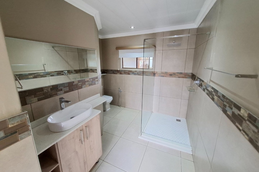 4 Bedroom Property for Sale in Aerorand Mpumalanga