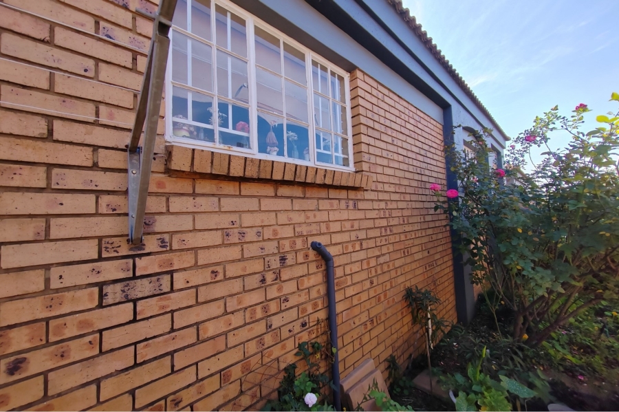 3 Bedroom Property for Sale in Aerorand Mpumalanga