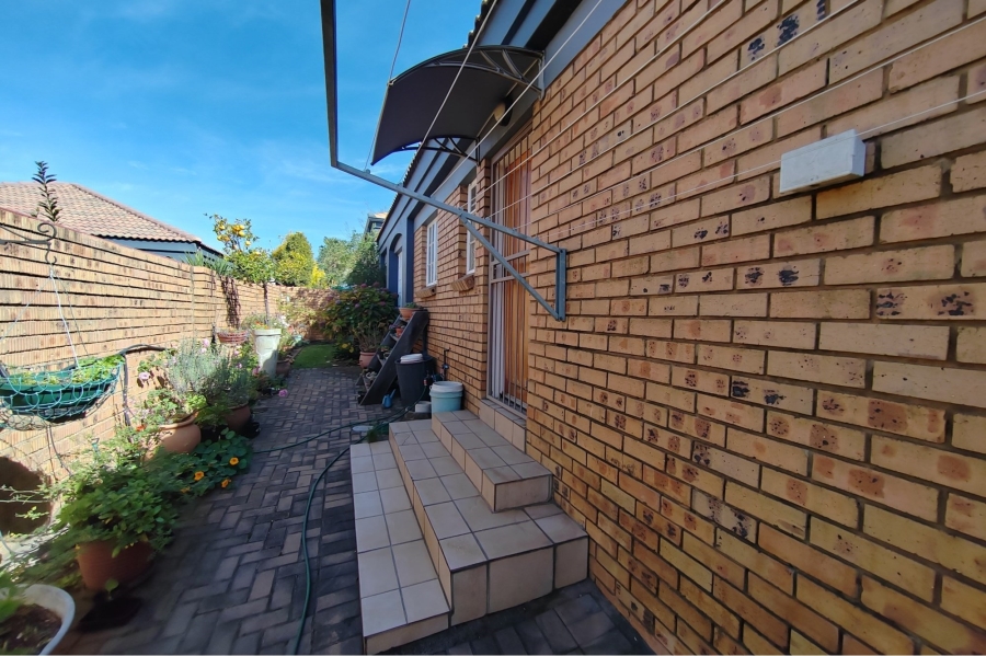 3 Bedroom Property for Sale in Aerorand Mpumalanga
