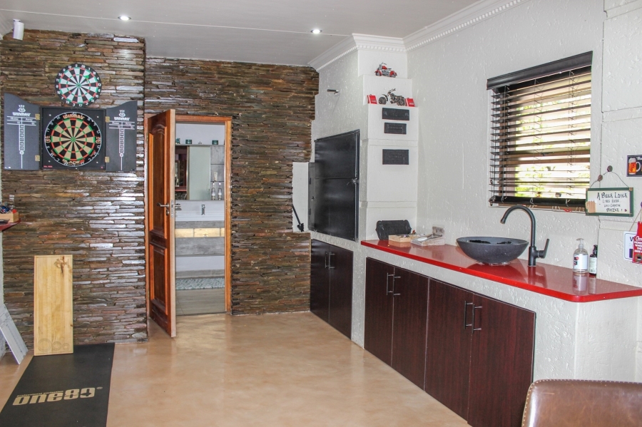 4 Bedroom Property for Sale in Aerorand South Mpumalanga