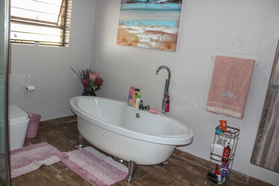 4 Bedroom Property for Sale in Aerorand South Mpumalanga