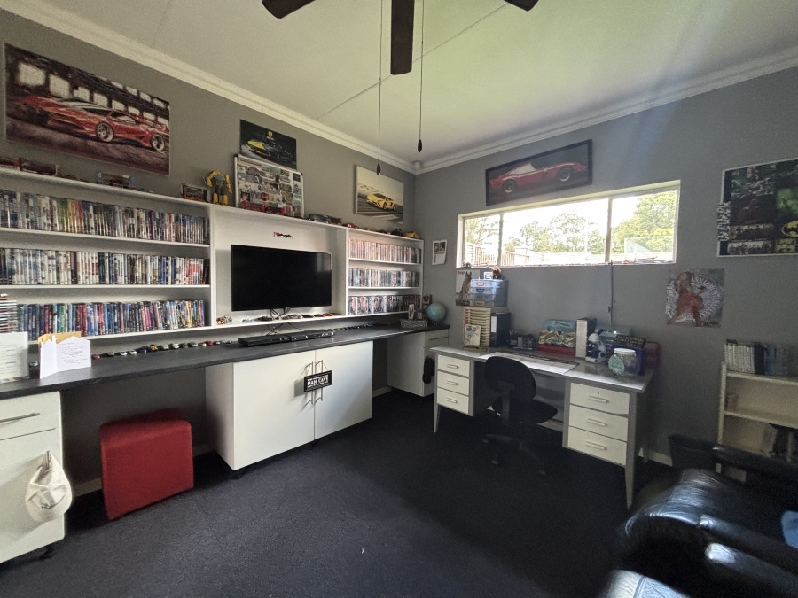 4 Bedroom Property for Sale in Die Heuwel Mpumalanga