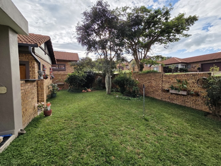 2 Bedroom Property for Sale in Bateleur Estate Mpumalanga