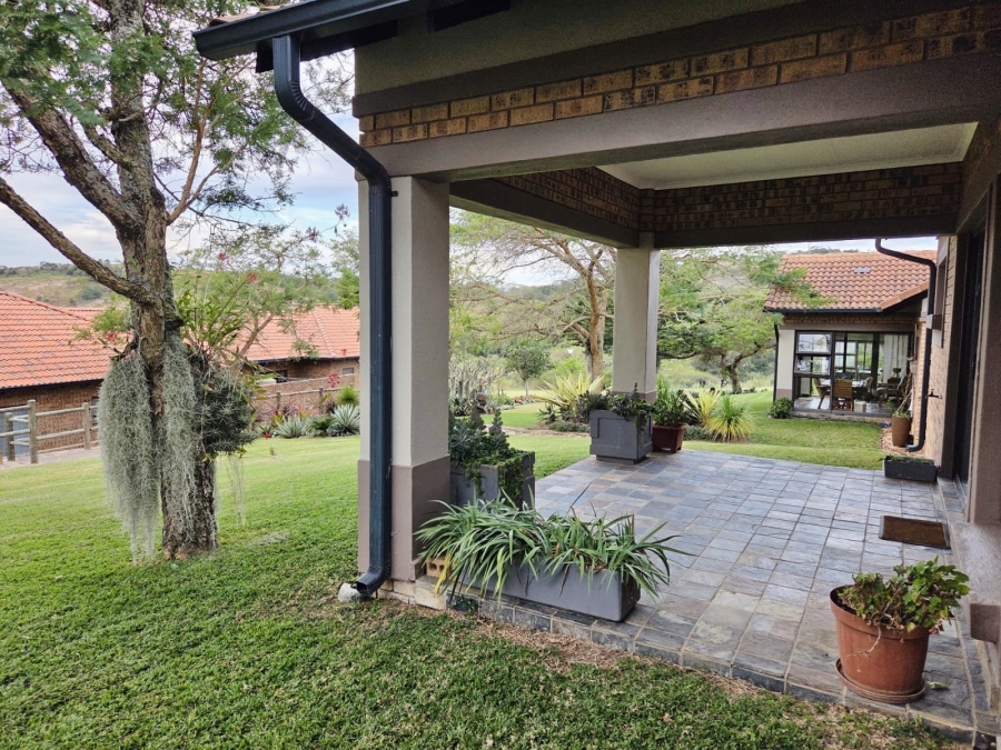 2 Bedroom Property for Sale in Bateleur Estate Mpumalanga