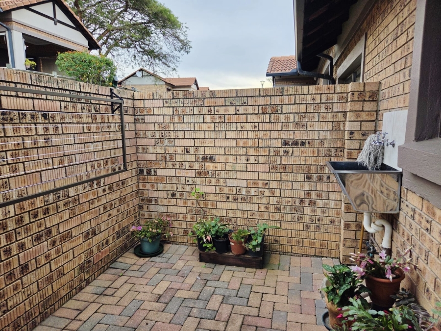 2 Bedroom Property for Sale in Bateleur Estate Mpumalanga