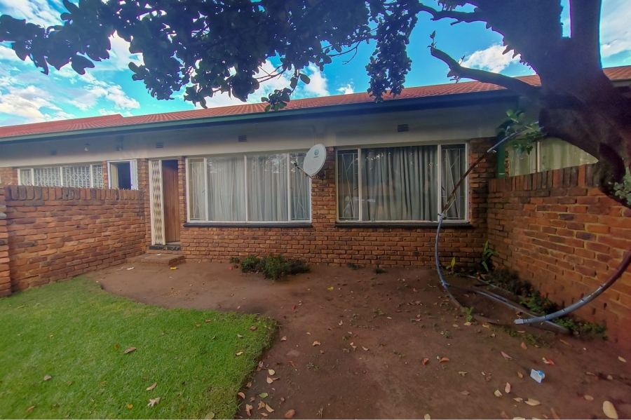 2 Bedroom Property for Sale in Middelburg Central Mpumalanga