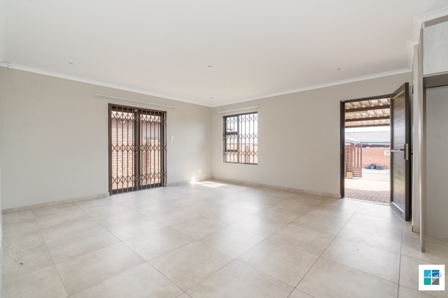To Let 2 Bedroom Property for Rent in Secunda Mpumalanga