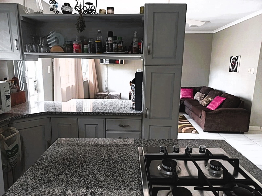 2 Bedroom Property for Sale in White River Ext 16 Mpumalanga