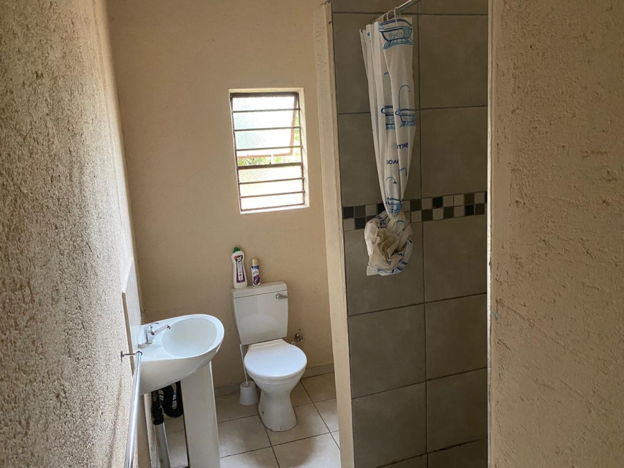 To Let 1 Bedroom Property for Rent in Mataffin Mpumalanga