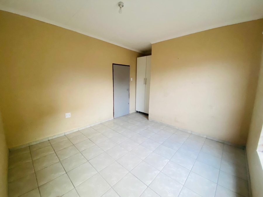 To Let 1 Bedroom Property for Rent in Mataffin Mpumalanga