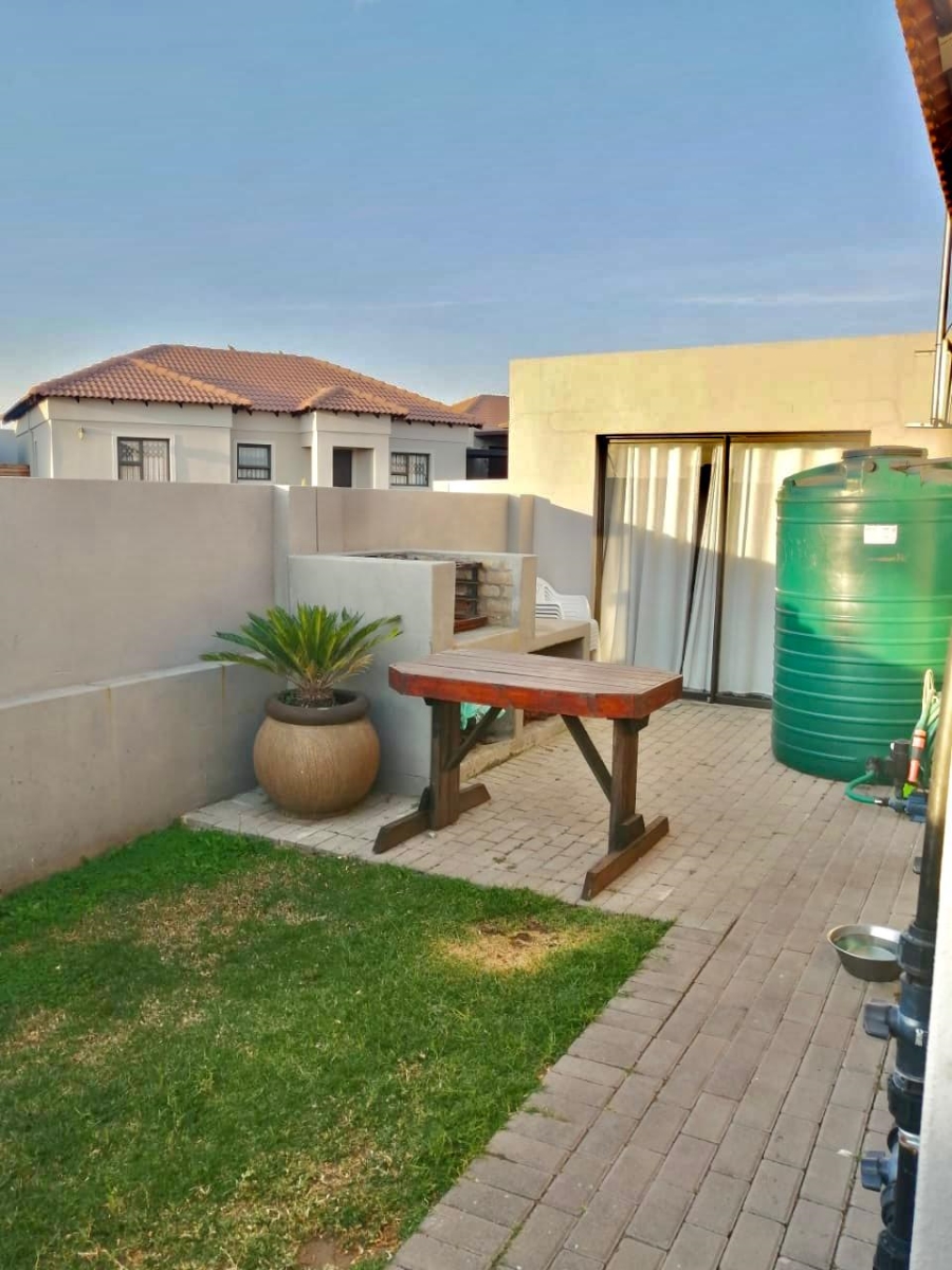 2 Bedroom Property for Sale in Terra Nova Mpumalanga