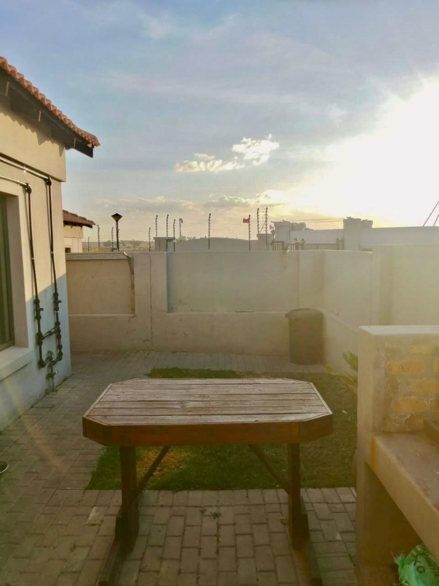 2 Bedroom Property for Sale in Terra Nova Mpumalanga