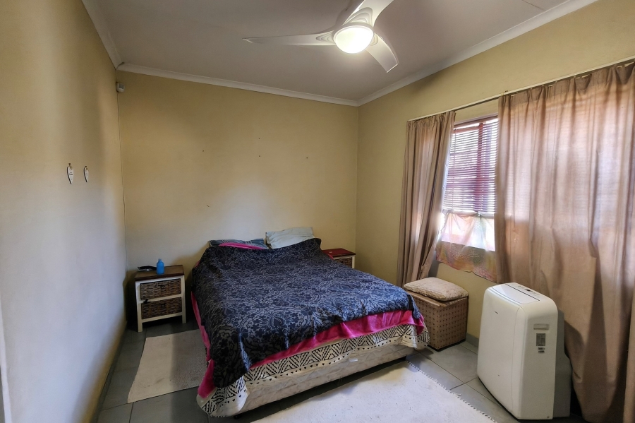 2 Bedroom Property for Sale in Stonehenge Mpumalanga