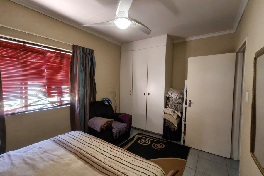 2 Bedroom Property for Sale in Stonehenge Mpumalanga